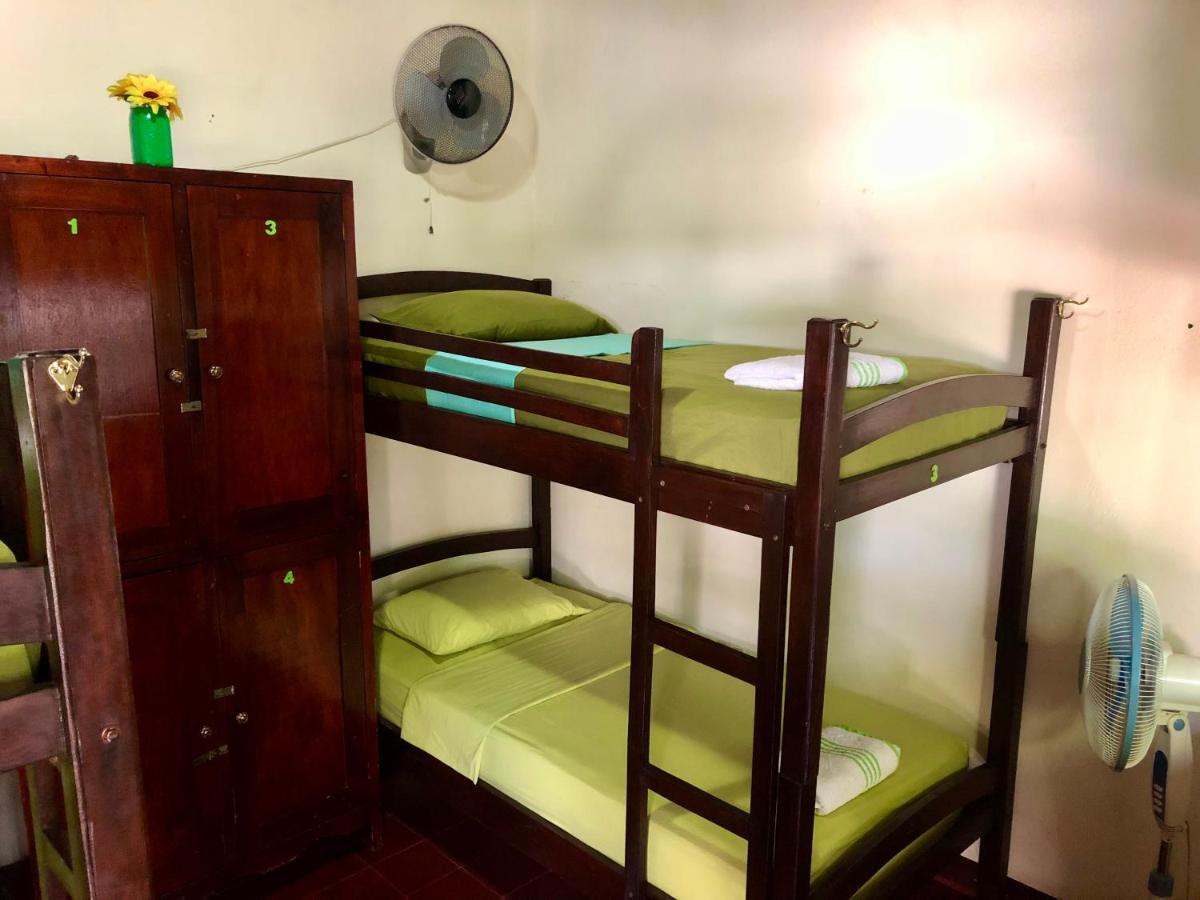 Casa Lula Leon Hostal Eksteriør billede