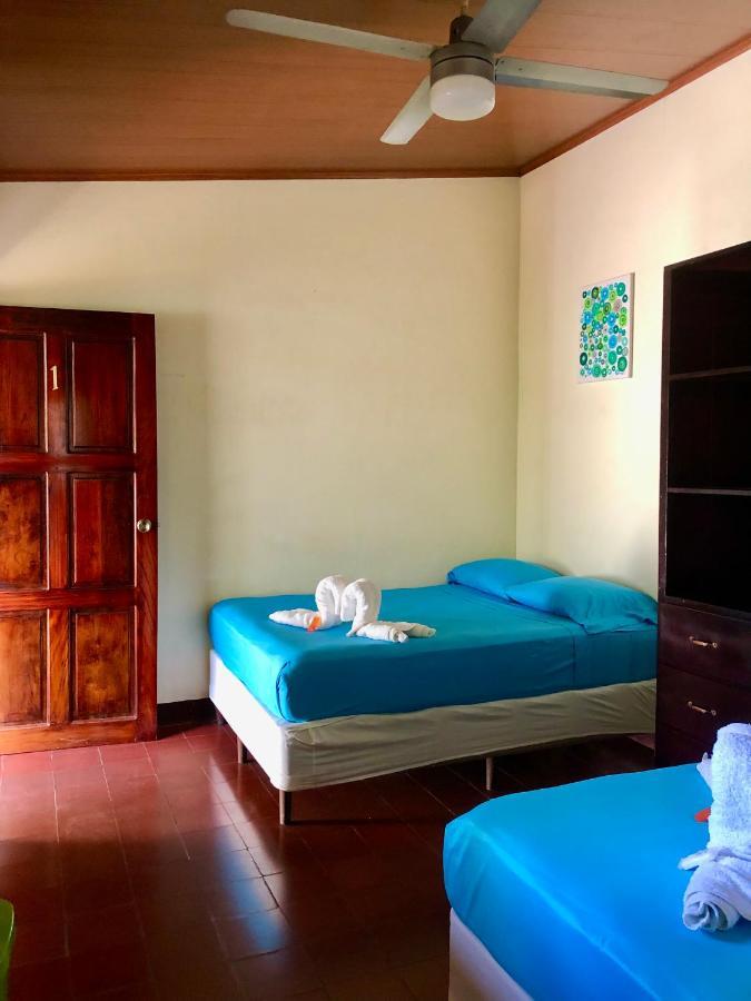 Casa Lula Leon Hostal Eksteriør billede
