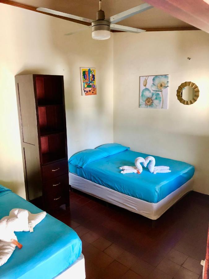 Casa Lula Leon Hostal Eksteriør billede