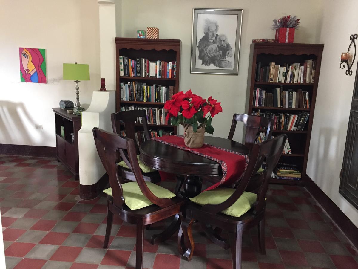 Casa Lula Leon Hostal Værelse billede