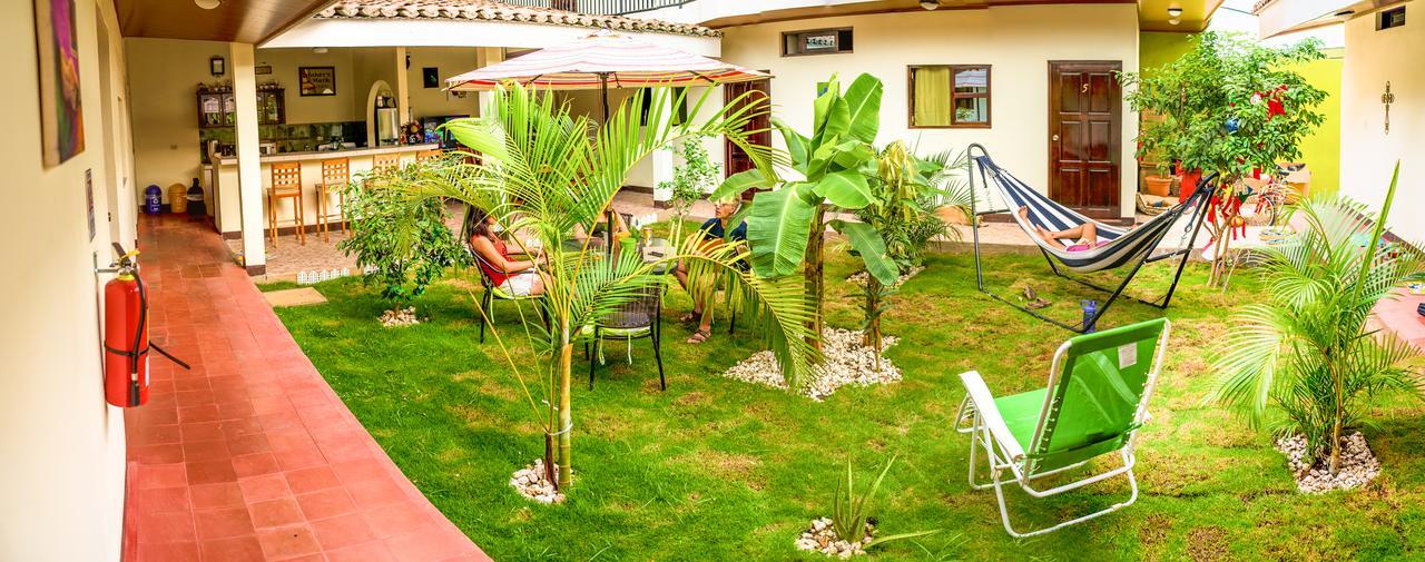Casa Lula Leon Hostal Eksteriør billede