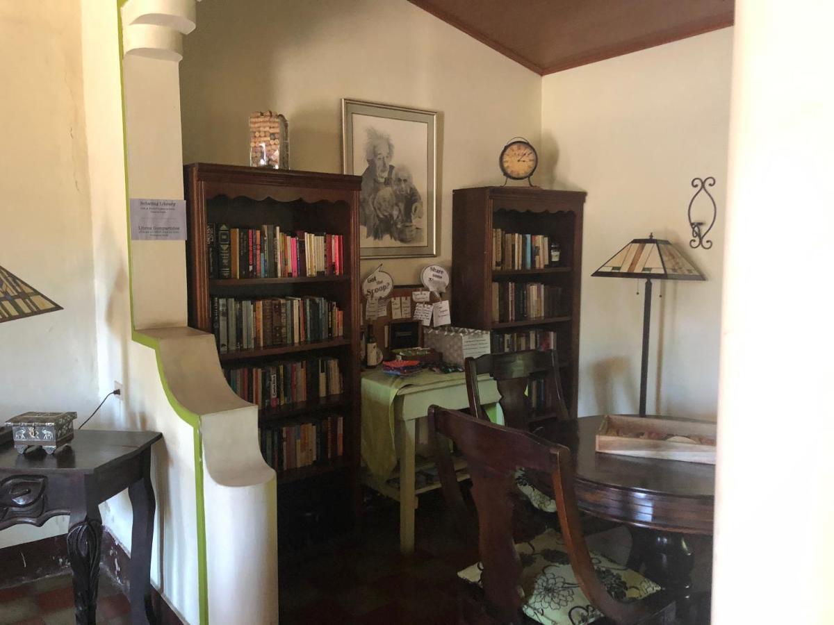 Casa Lula Leon Hostal Eksteriør billede