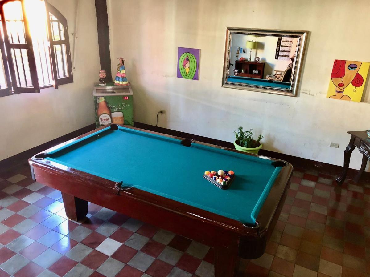 Casa Lula Leon Hostal Eksteriør billede