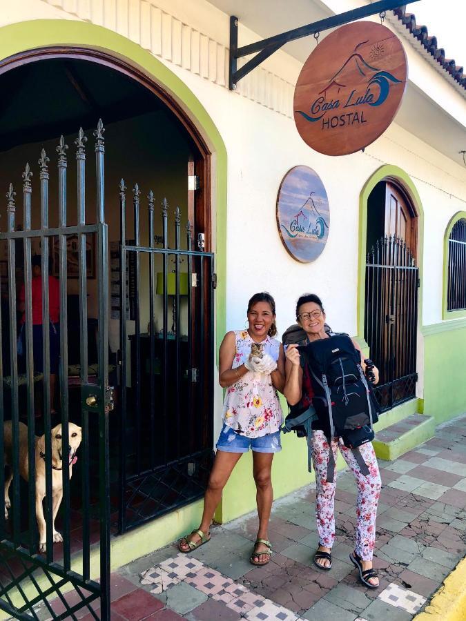 Casa Lula Leon Hostal Eksteriør billede